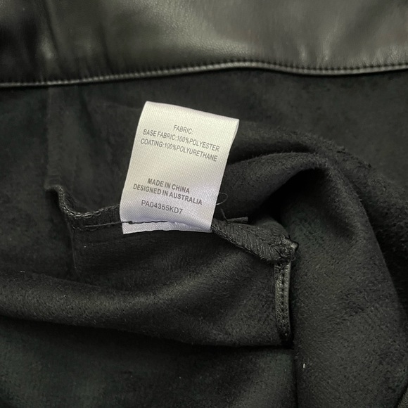 Meshki Alexa cut out side faux leather high waisted pant color black size xxs - Picture 12 of 12